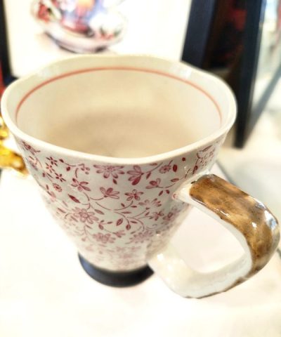 Alternative view of Taza Artesanal Japonesa Roja